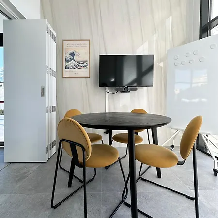 Urban Sky Serviced By P&o 26h Apartment Malaga